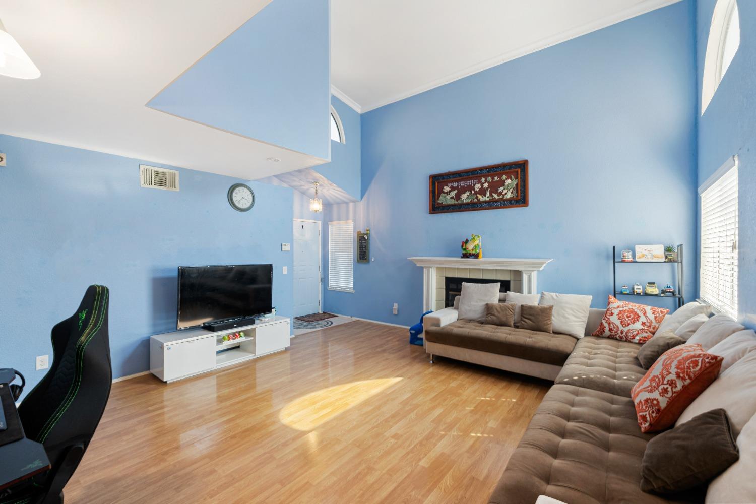 4908 Camino Royale Drive