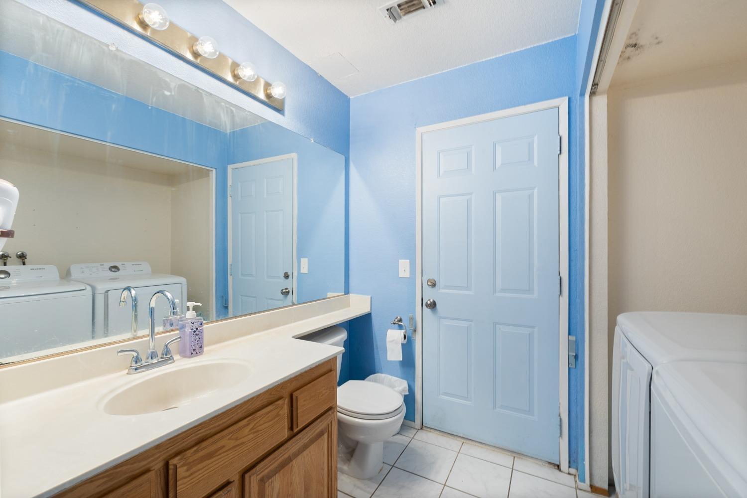 4908 Camino Royale Drive