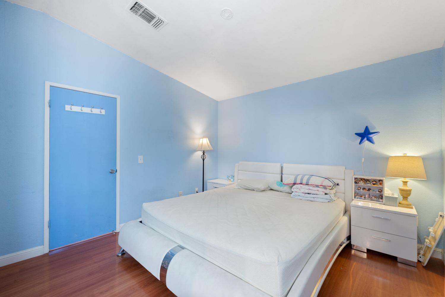 4908 Camino Royale Drive