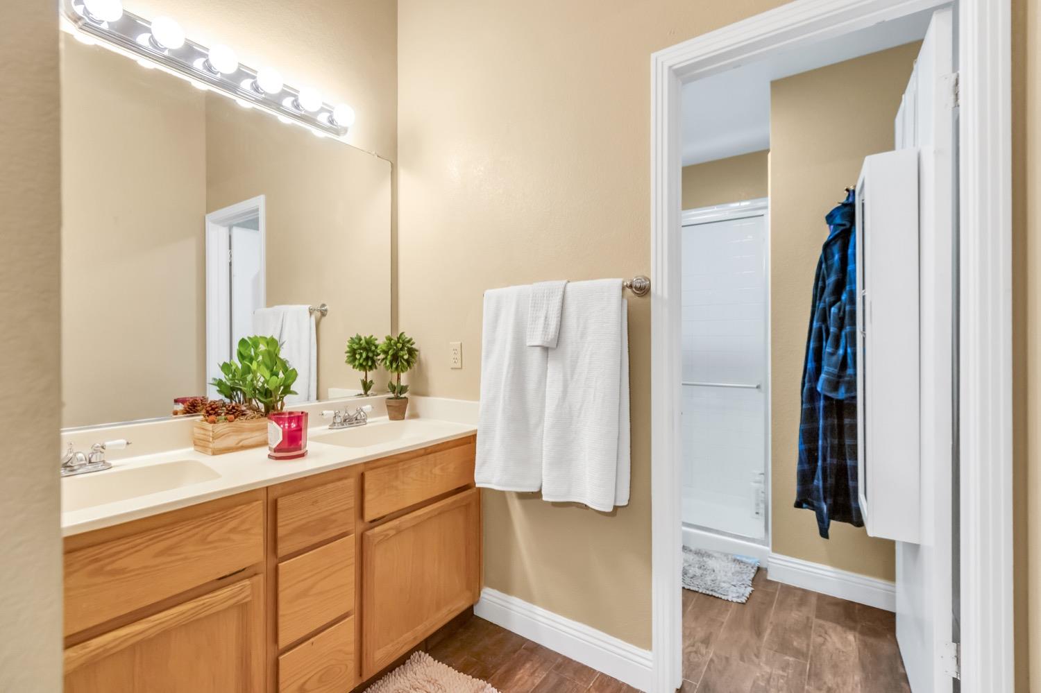 9148 LAGUNA CENTER Circle