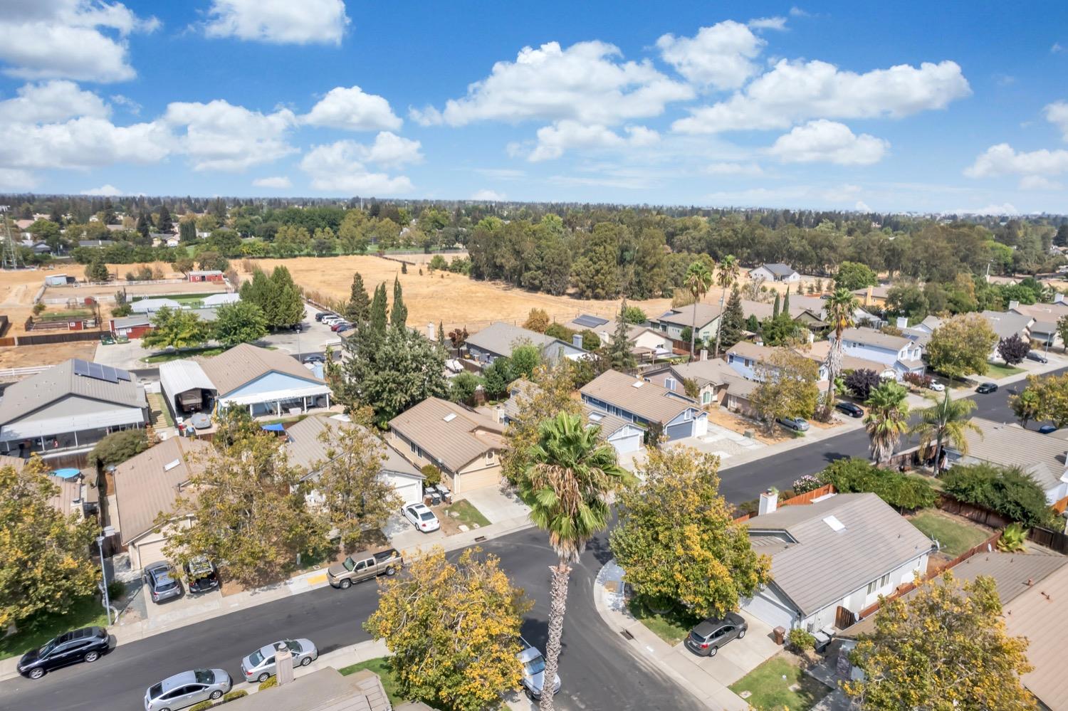 9148 LAGUNA CENTER Circle