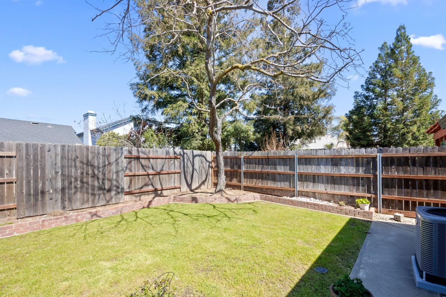 9145 Tullamore Court