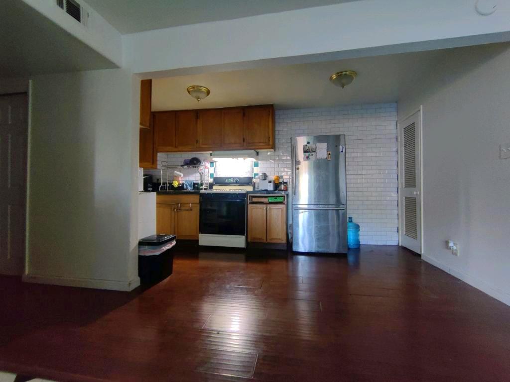 7855 Detroit Boulevard