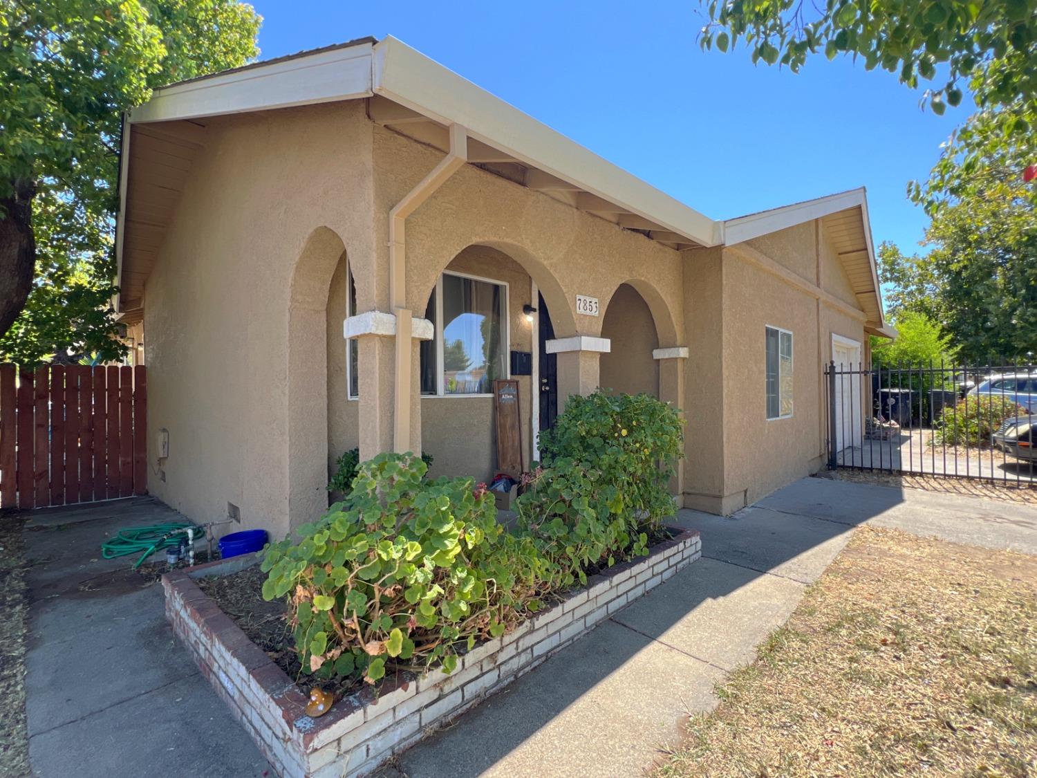 7855 Detroit Boulevard