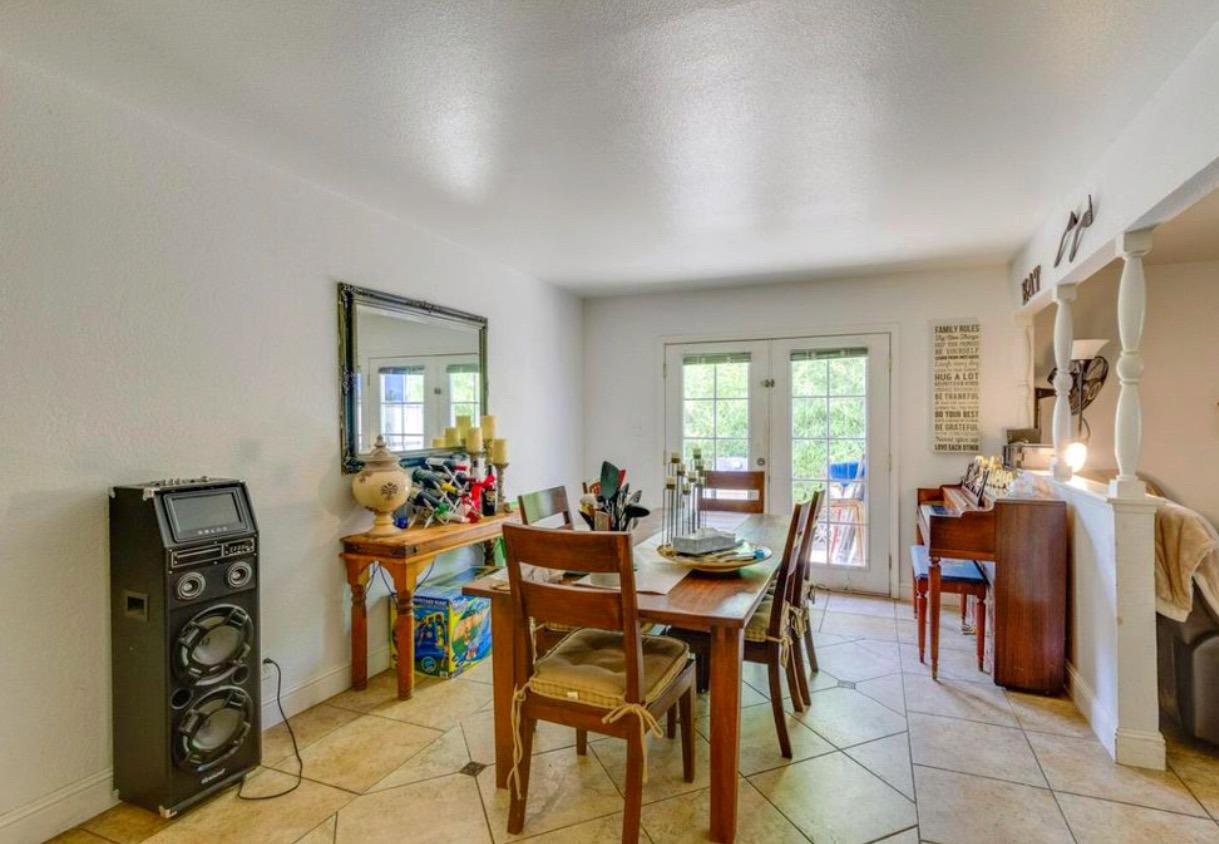 7855 Detroit Boulevard