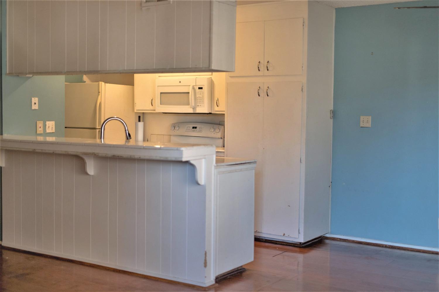 9021 Montoya Street Unit: 3