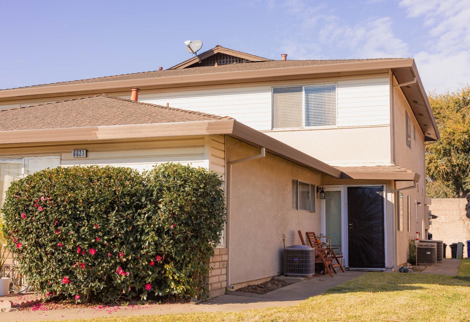 9021 Montoya Street Unit: 3