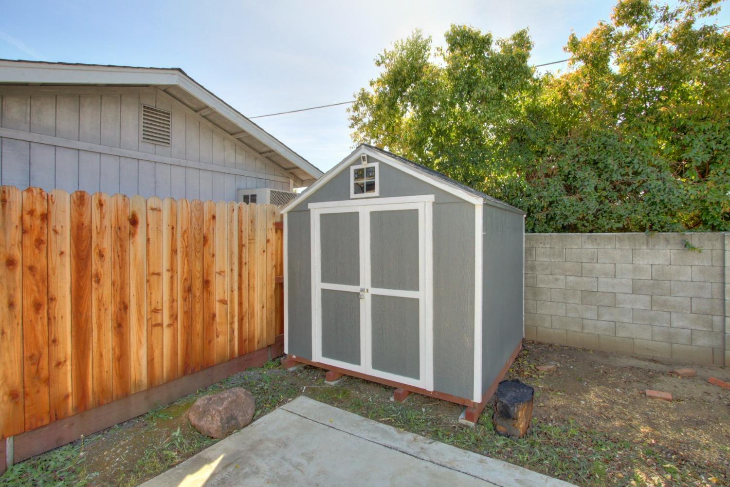 8158 Saint Brendan Place