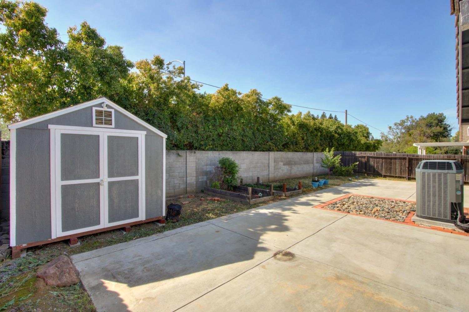 8158 Saint Brendan Place