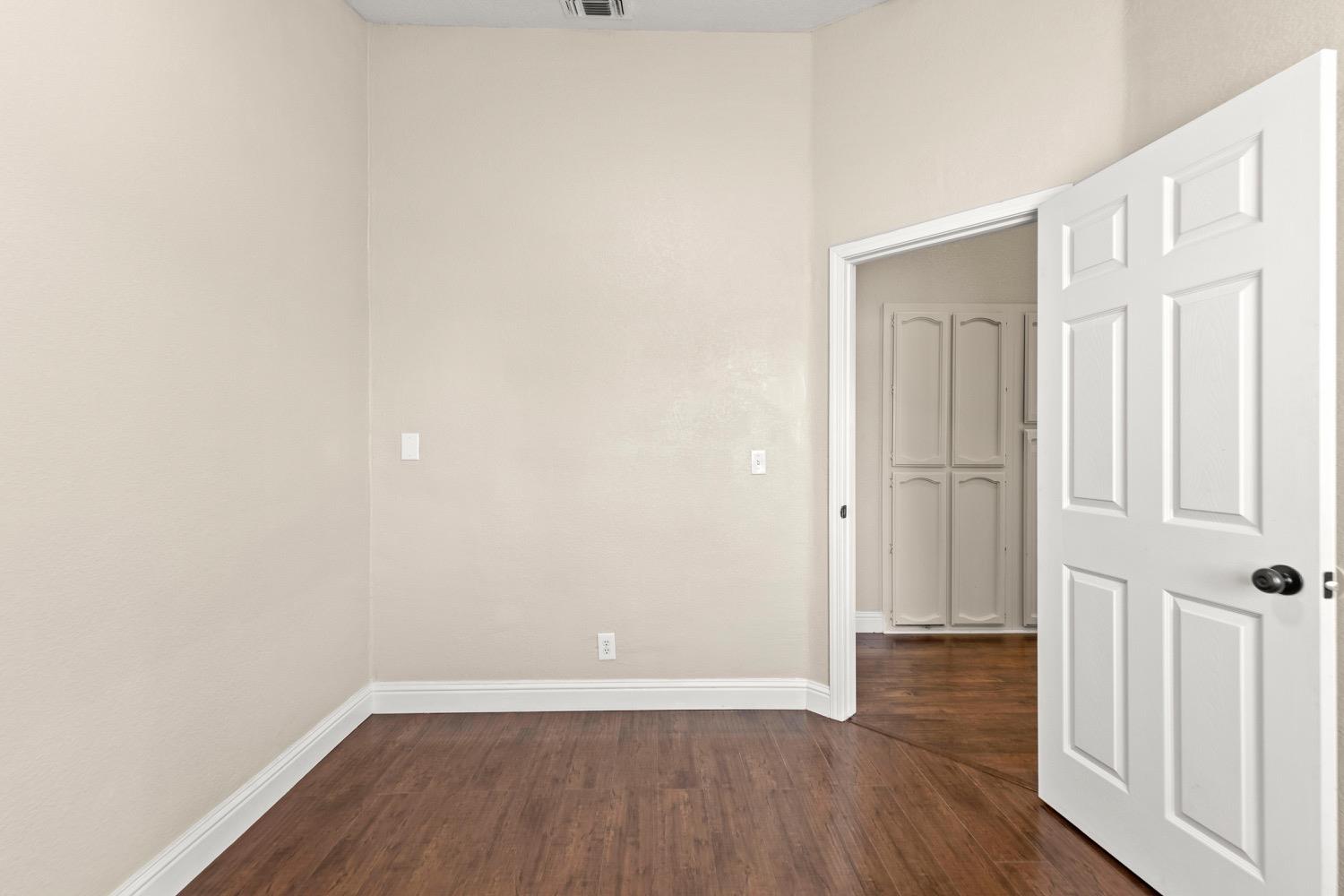 8779 Brittany Park Drive