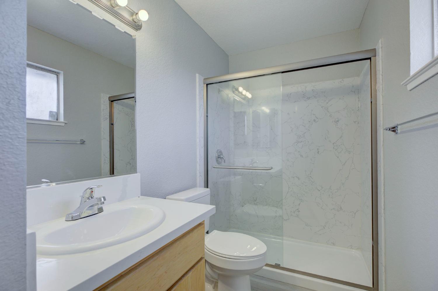 7962 Cresentdale Way