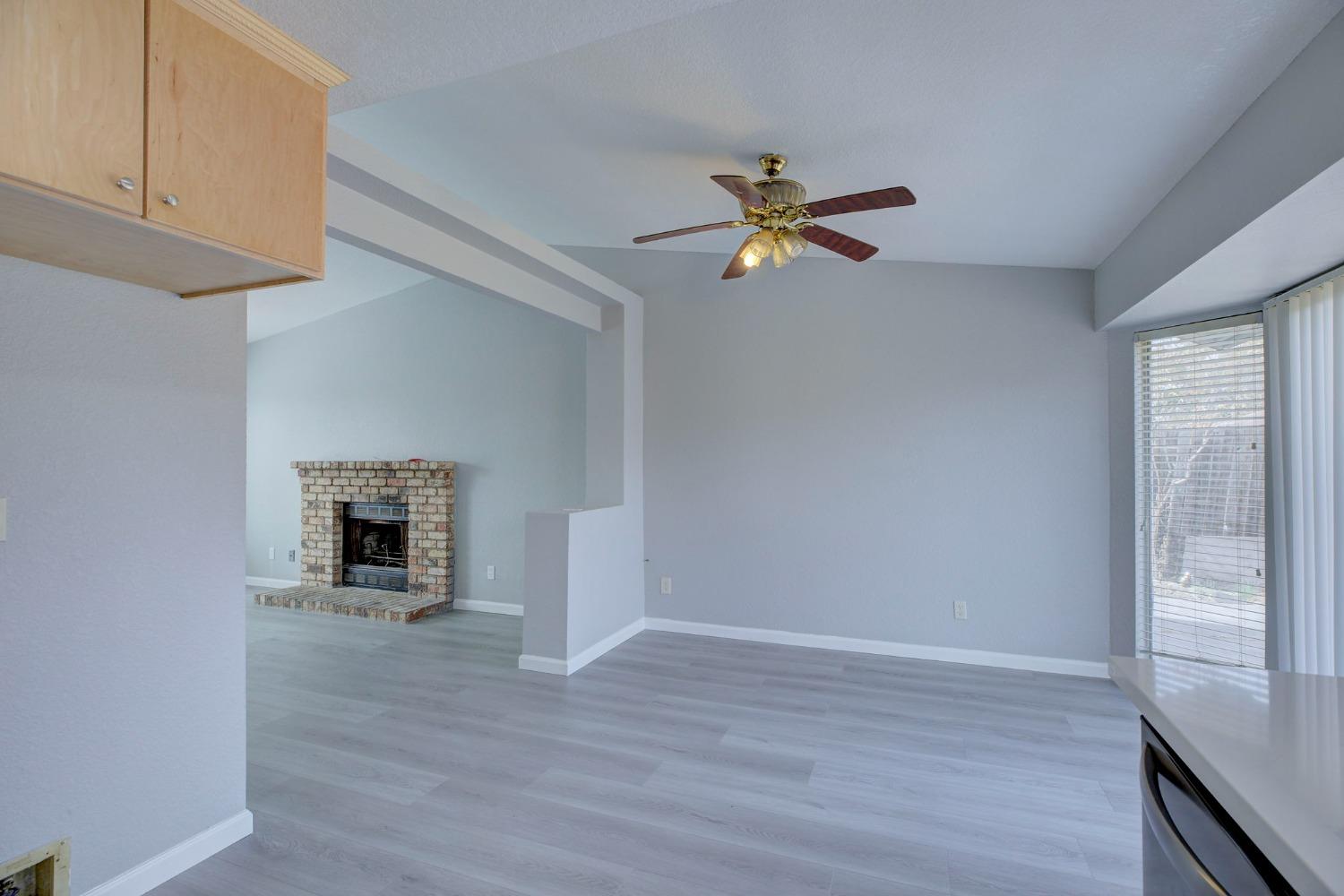 7962 Cresentdale Way