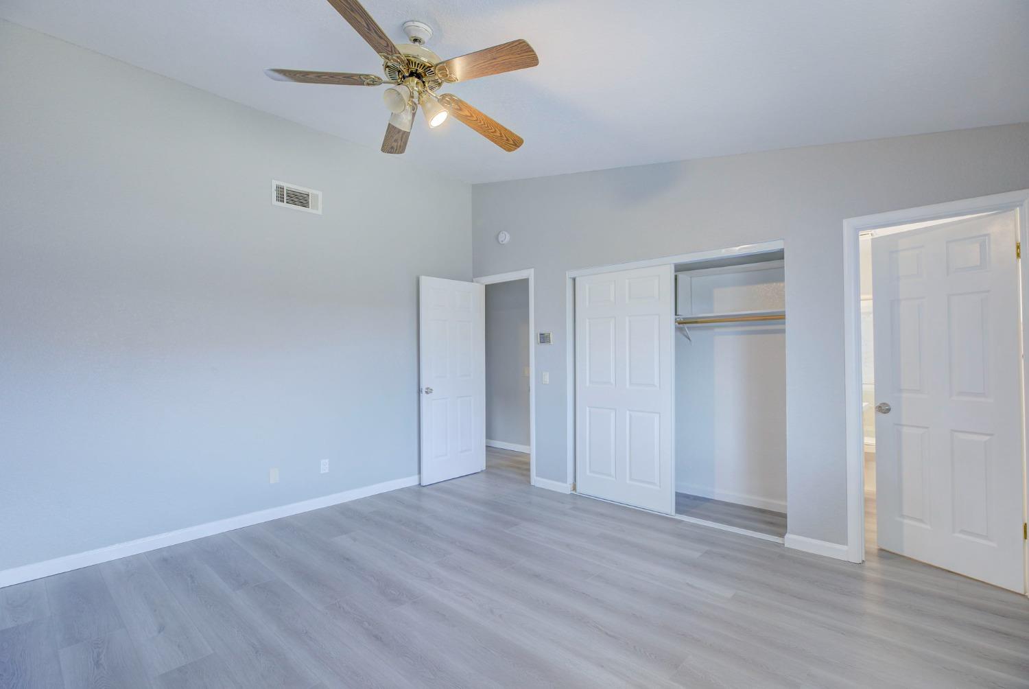 7962 Cresentdale Way