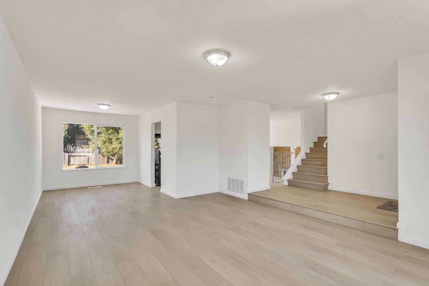 7472 PALMER HOUSE Drive