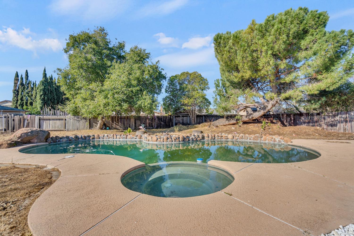 7472 PALMER HOUSE Drive