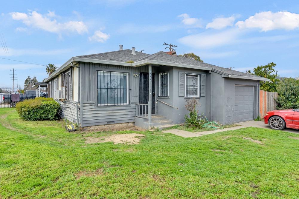 4915 FRUITRIDGE Road