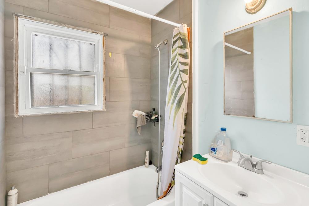 4915 FRUITRIDGE Road