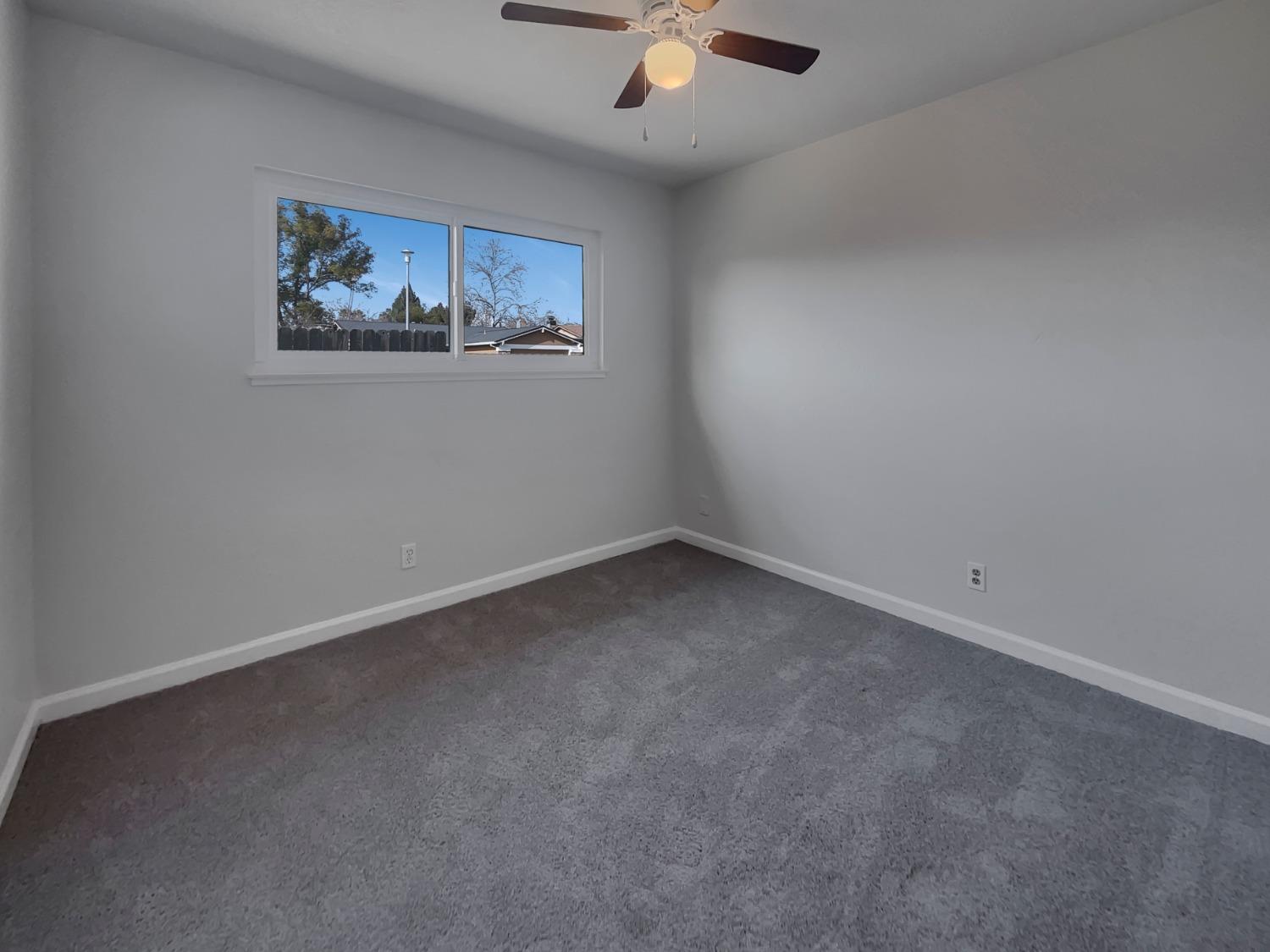 6828 Gold Run Avenue