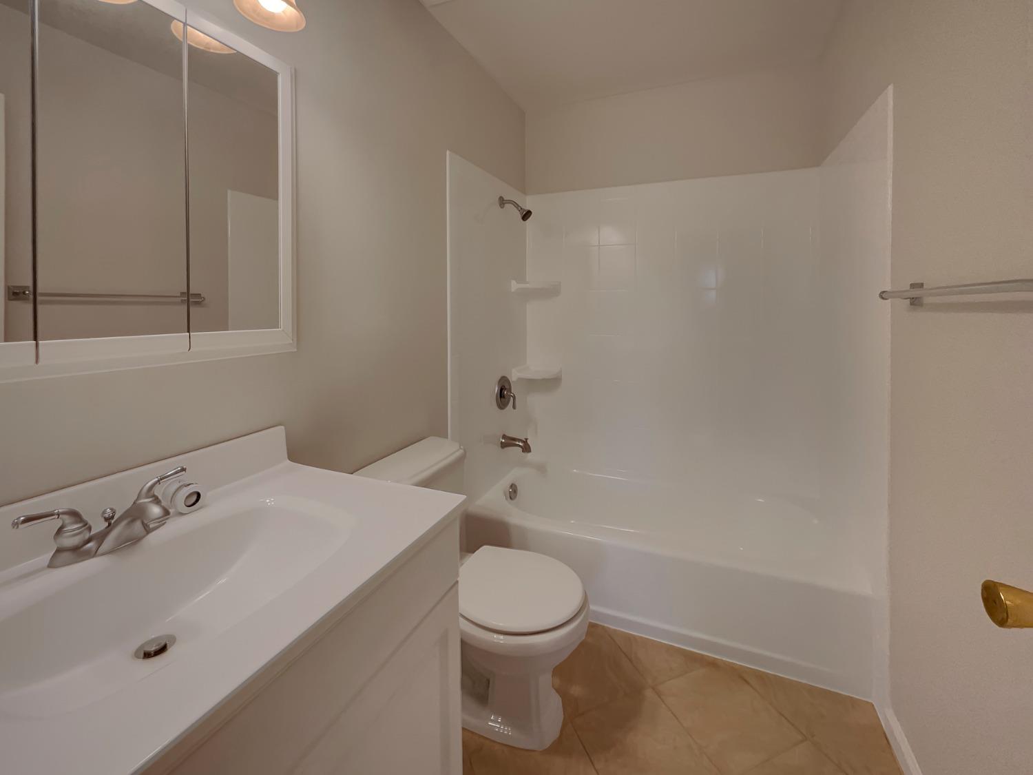 6828 Gold Run Avenue