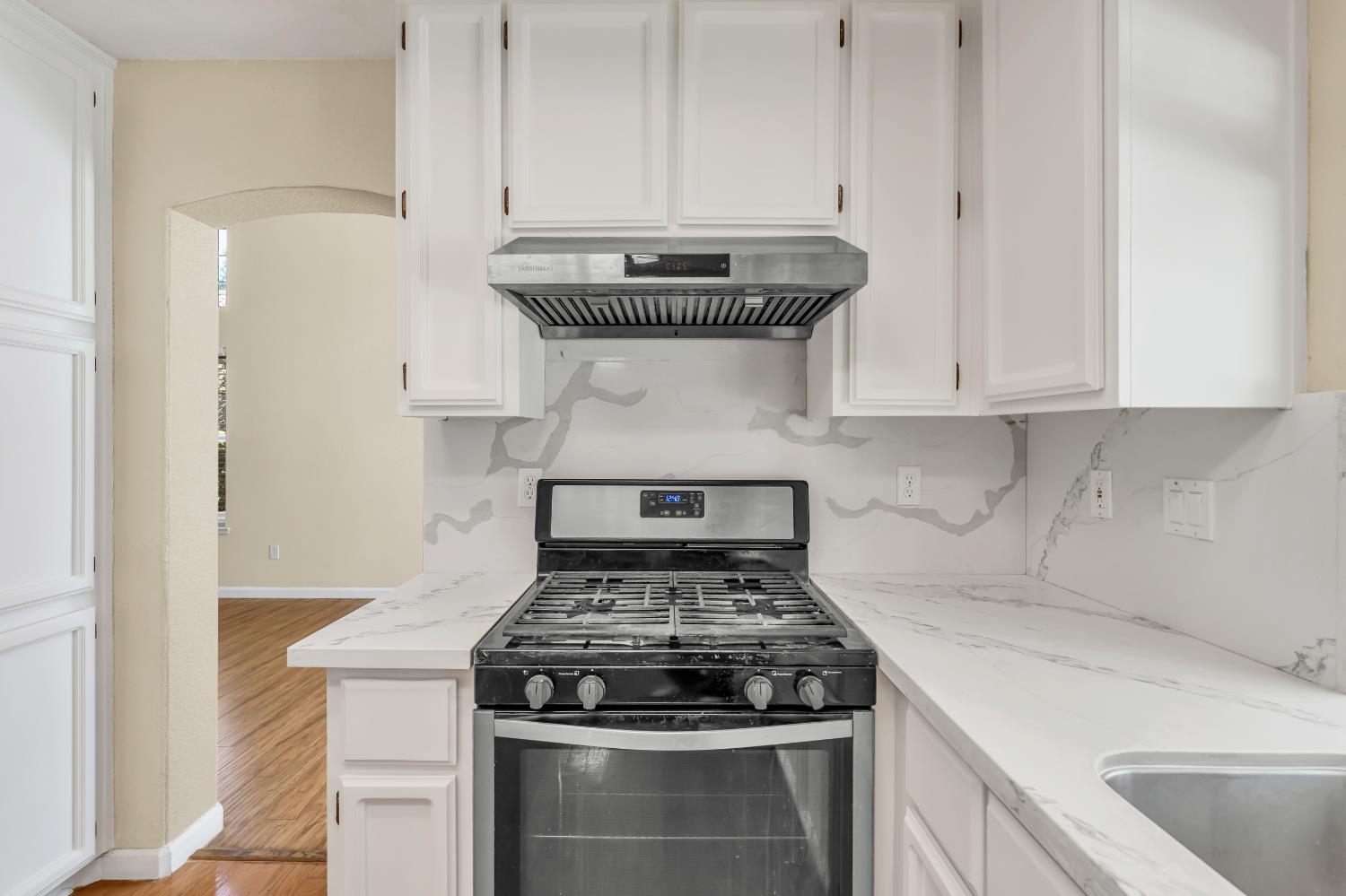 8280 Branchoak Court