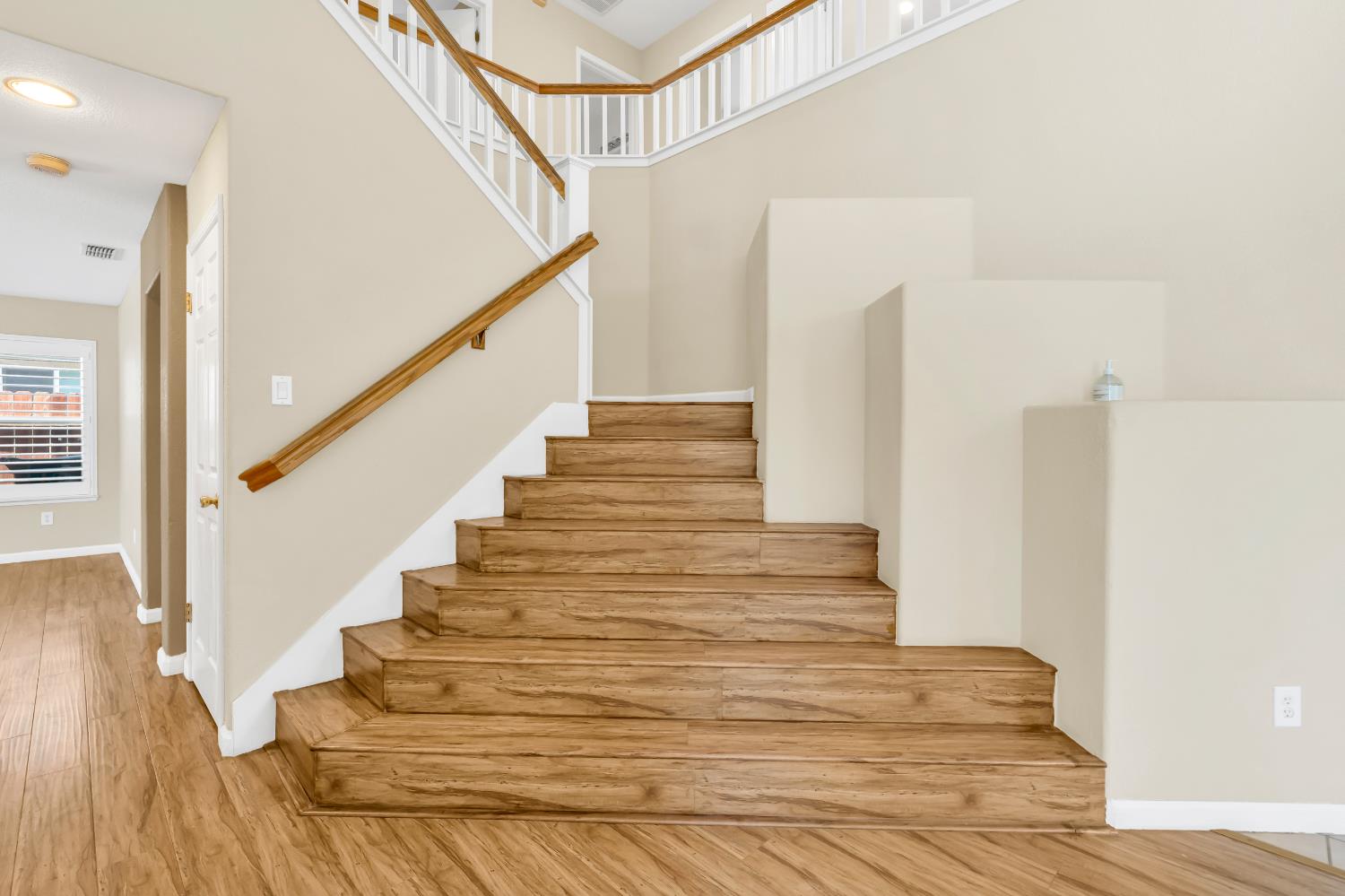 8280 Branchoak Court