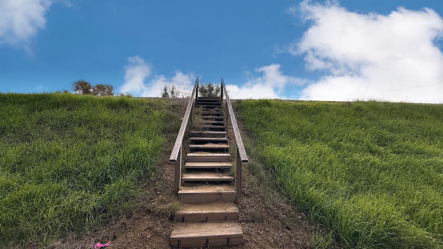 139 River Chase Circle