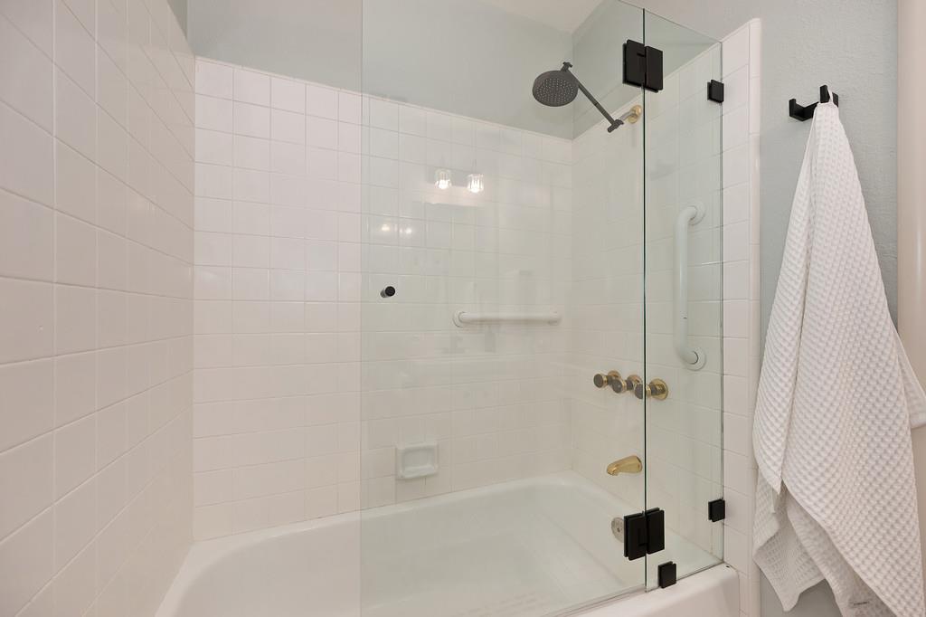 139 River Chase Circle