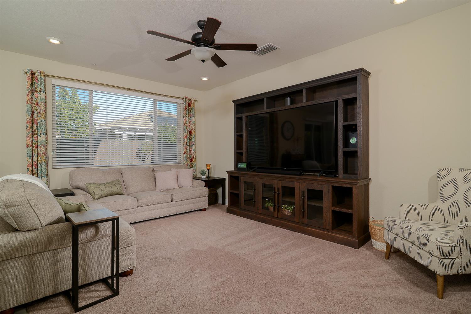 9523 Sauterne Way