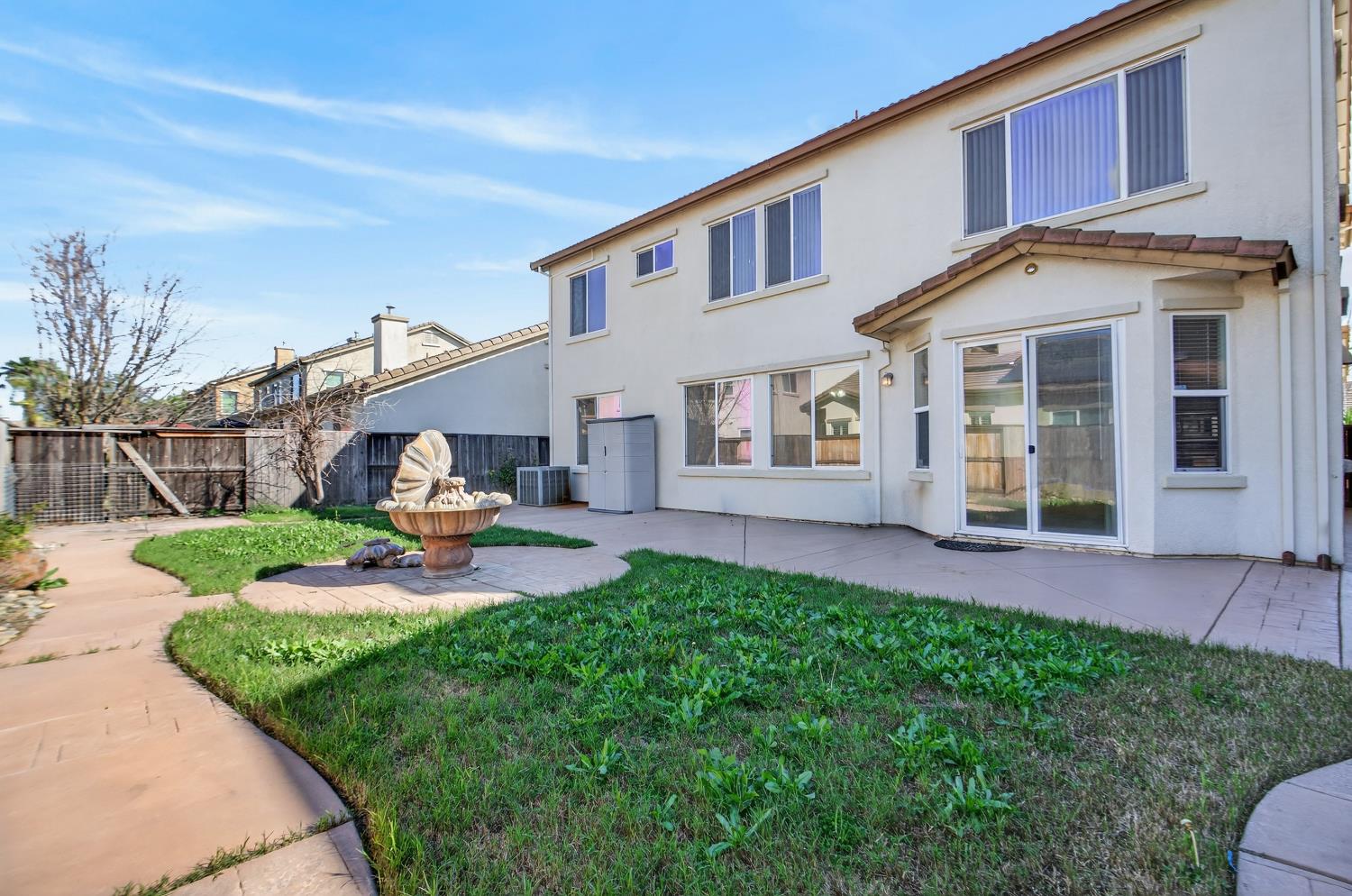 5914 SILVEROAK Circle