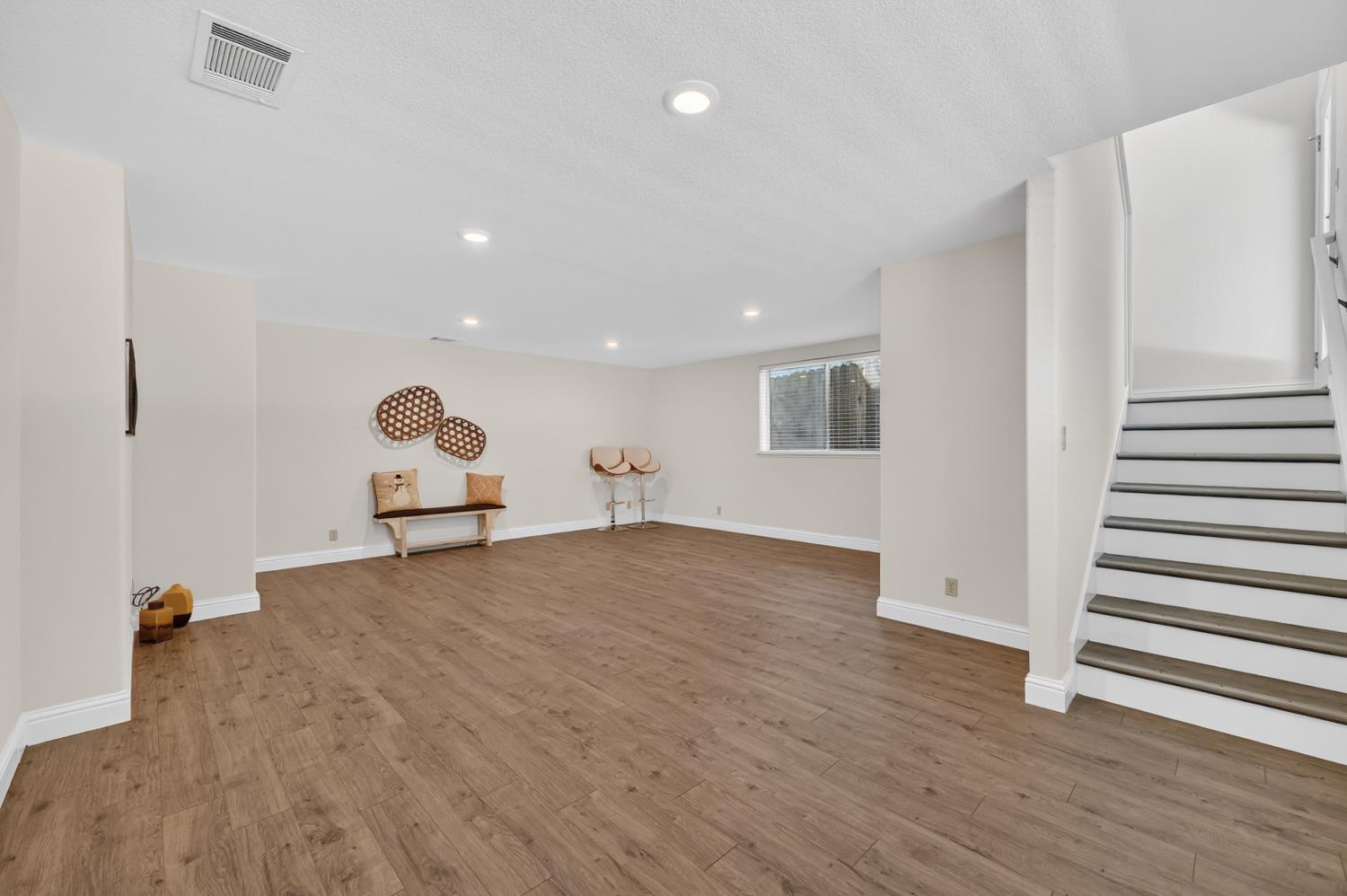 396 SEATON Drive