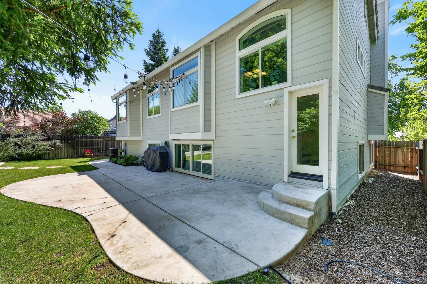 396 SEATON Drive