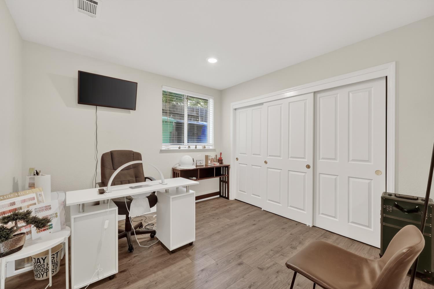 396 SEATON Drive
