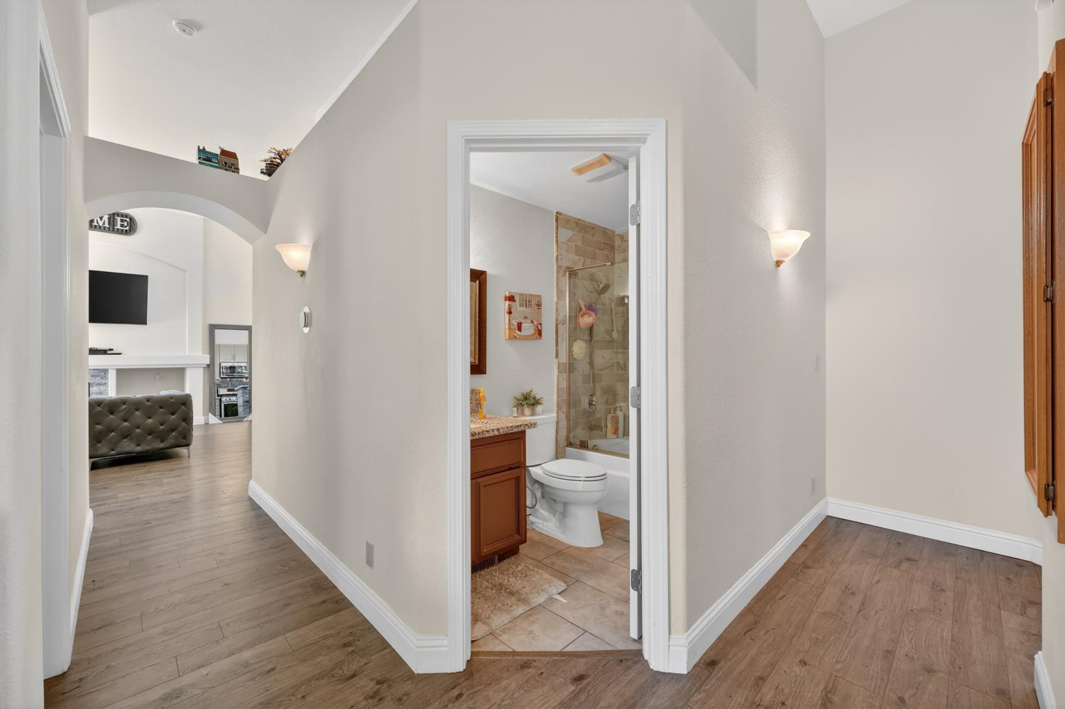 396 SEATON Drive