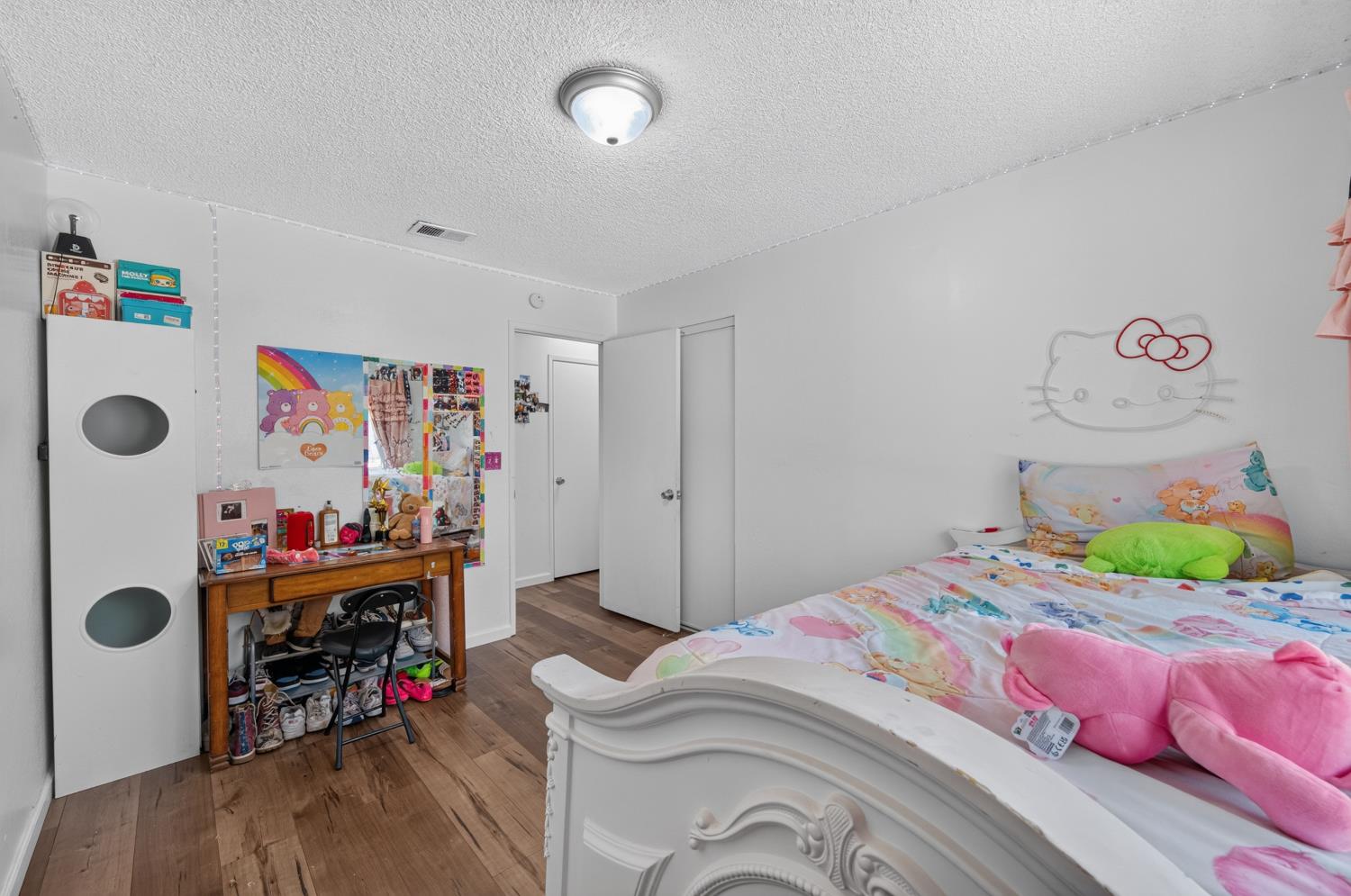 807 REEF POINT Drive