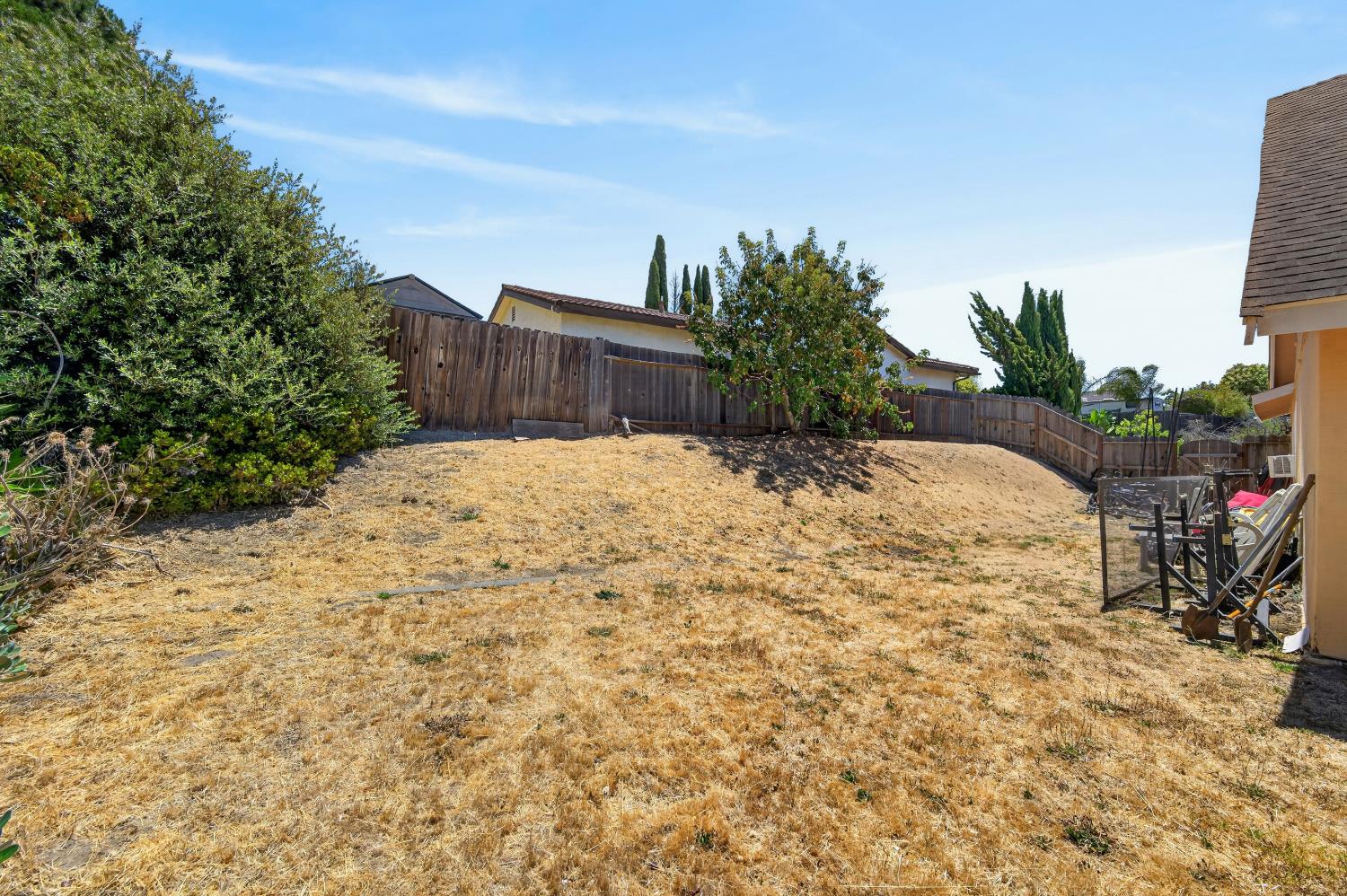 807 REEF POINT Drive