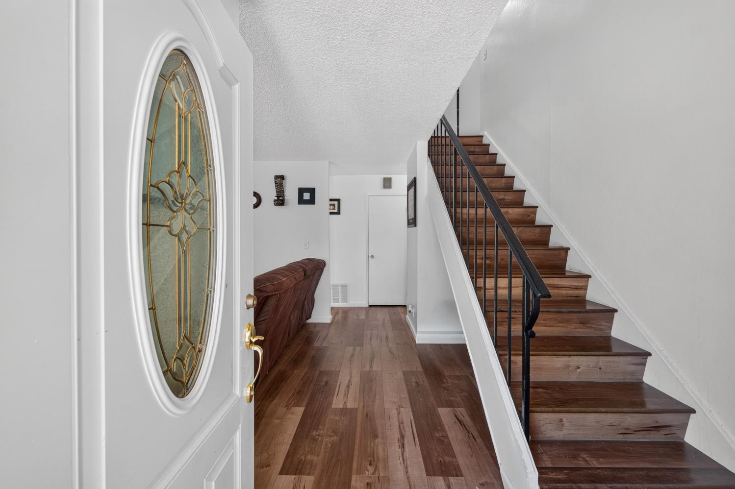 807 REEF POINT Drive