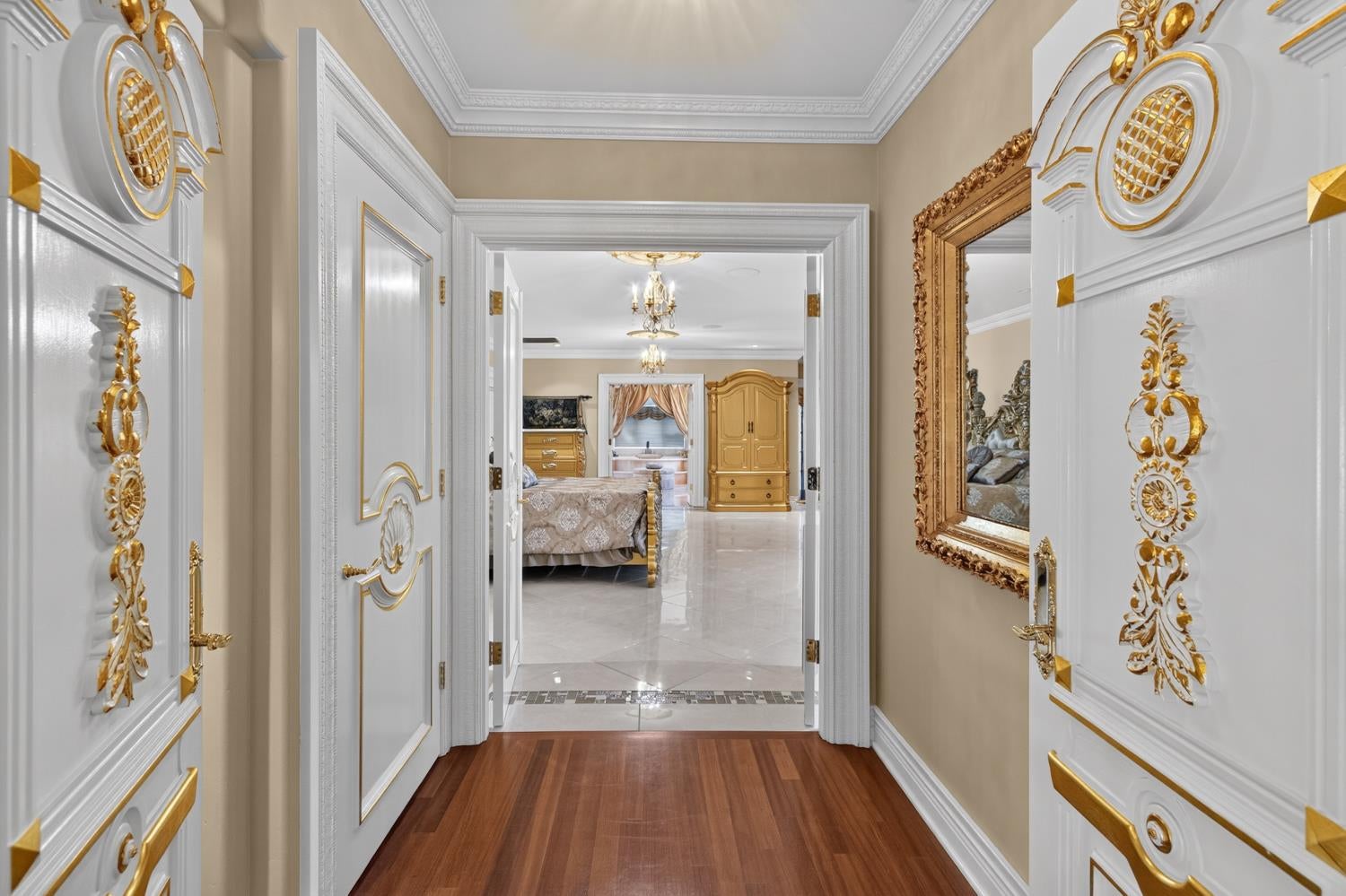 5021 JARDIN Lane