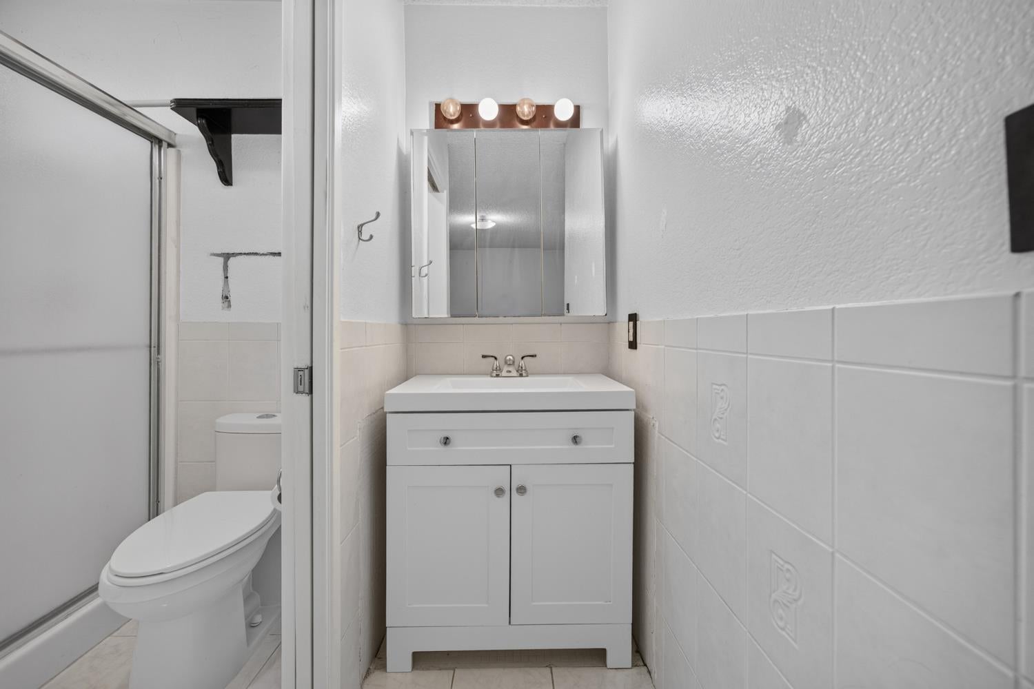 5267 VILLAGE WOOD Drive