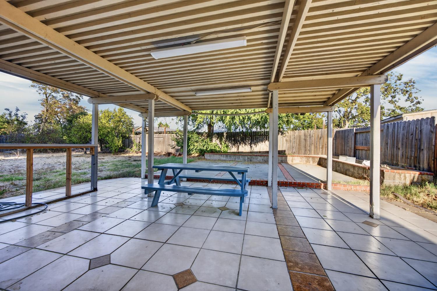 5267 VILLAGE WOOD Drive