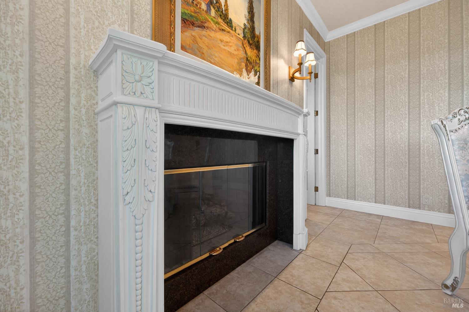 2054 PINECREST Court