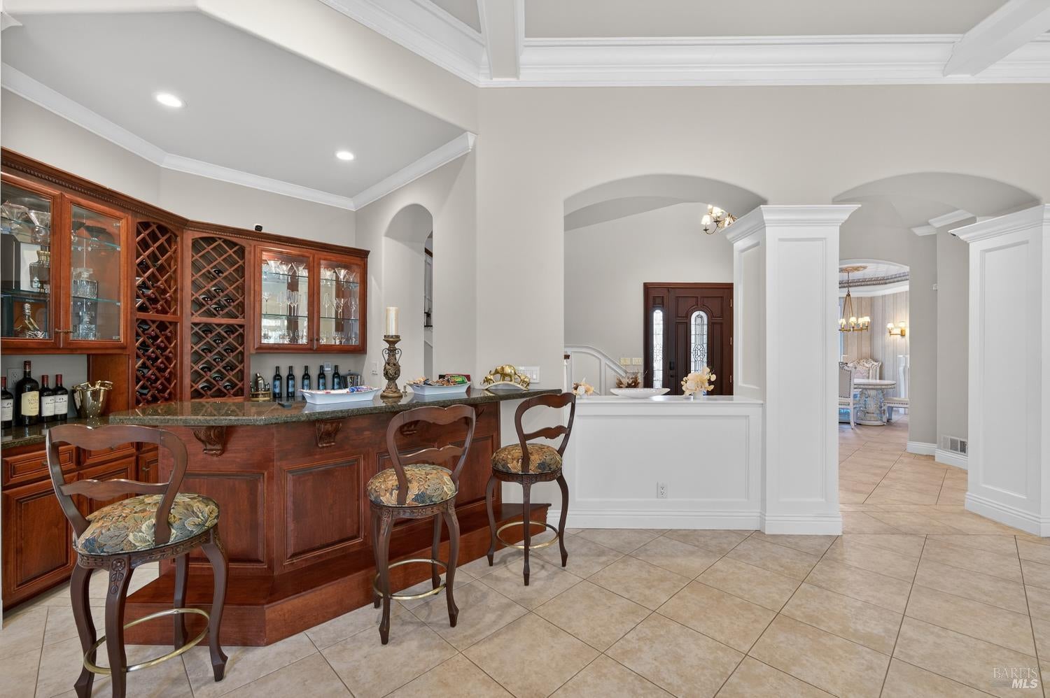 2054 PINECREST Court