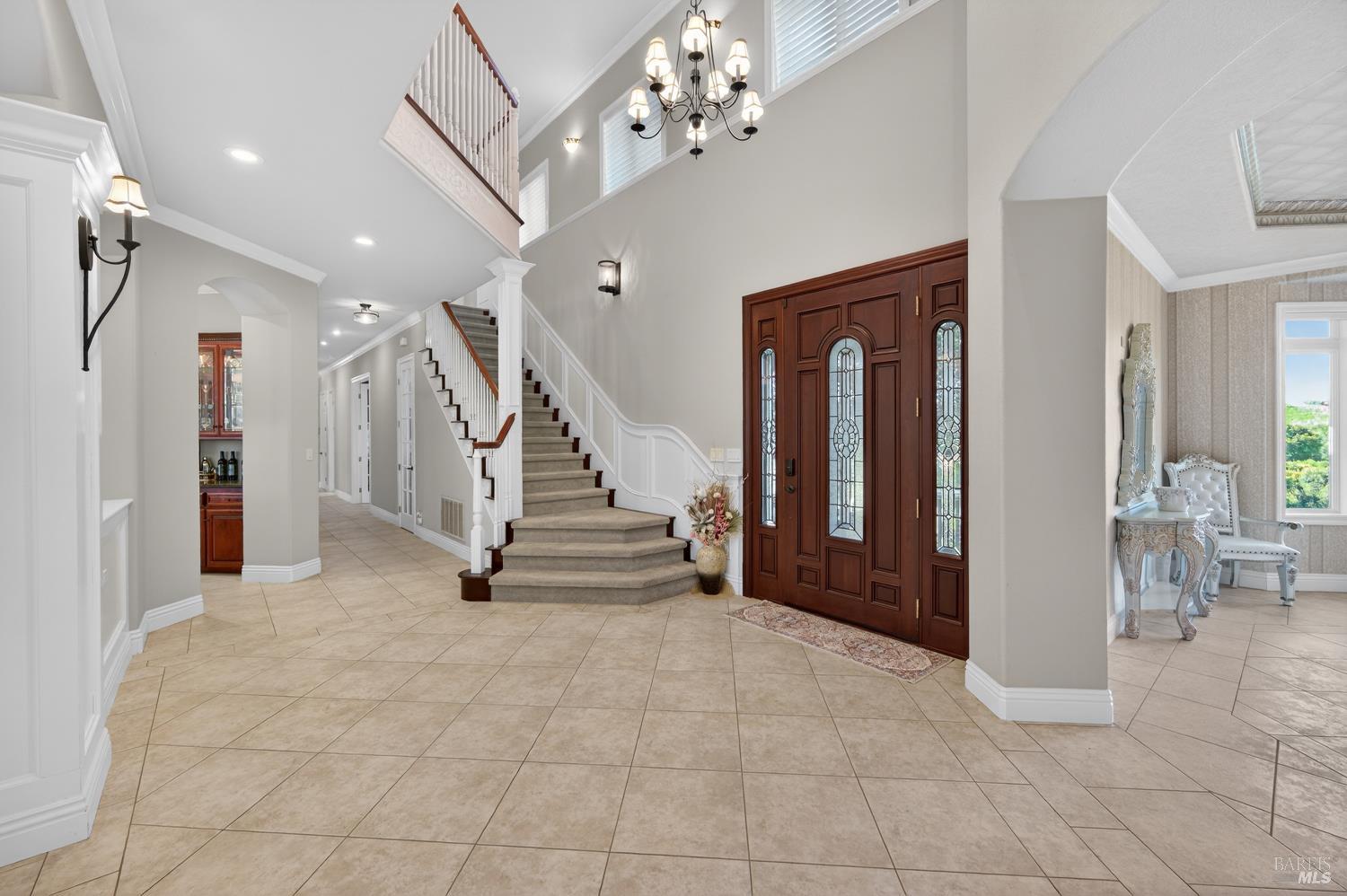 2054 PINECREST Court