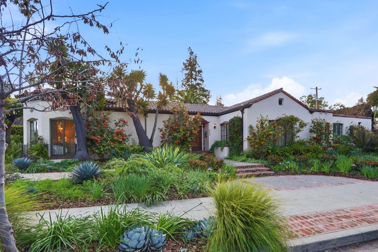 225 Sequoia Avenue