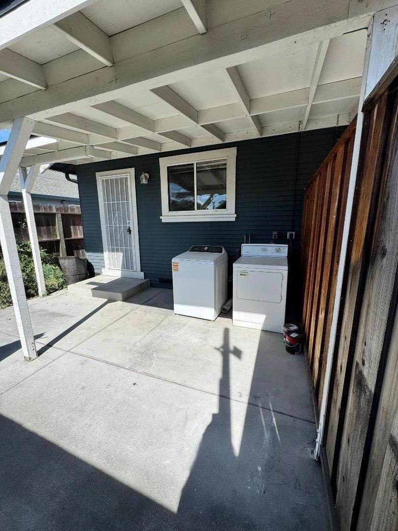 961 South 7th Street 959