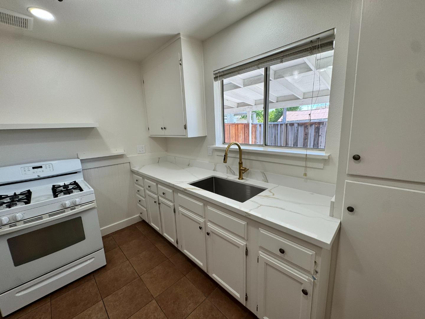 961 South 7th Street 959