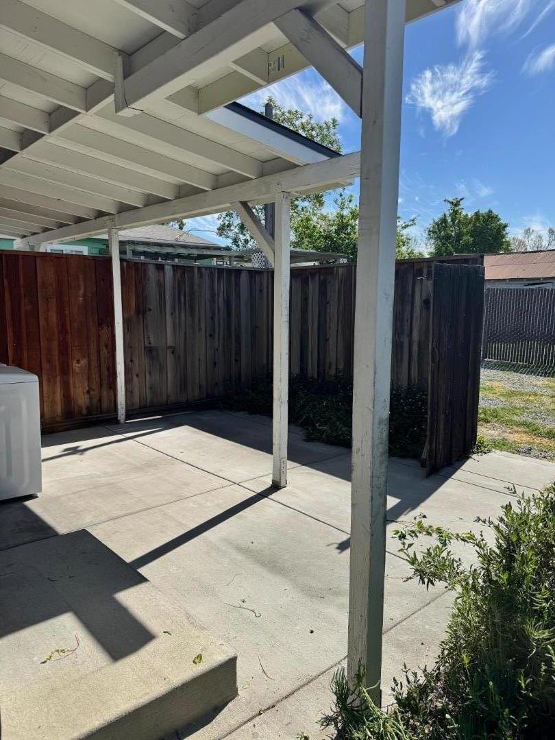 961 South 7th Street 959