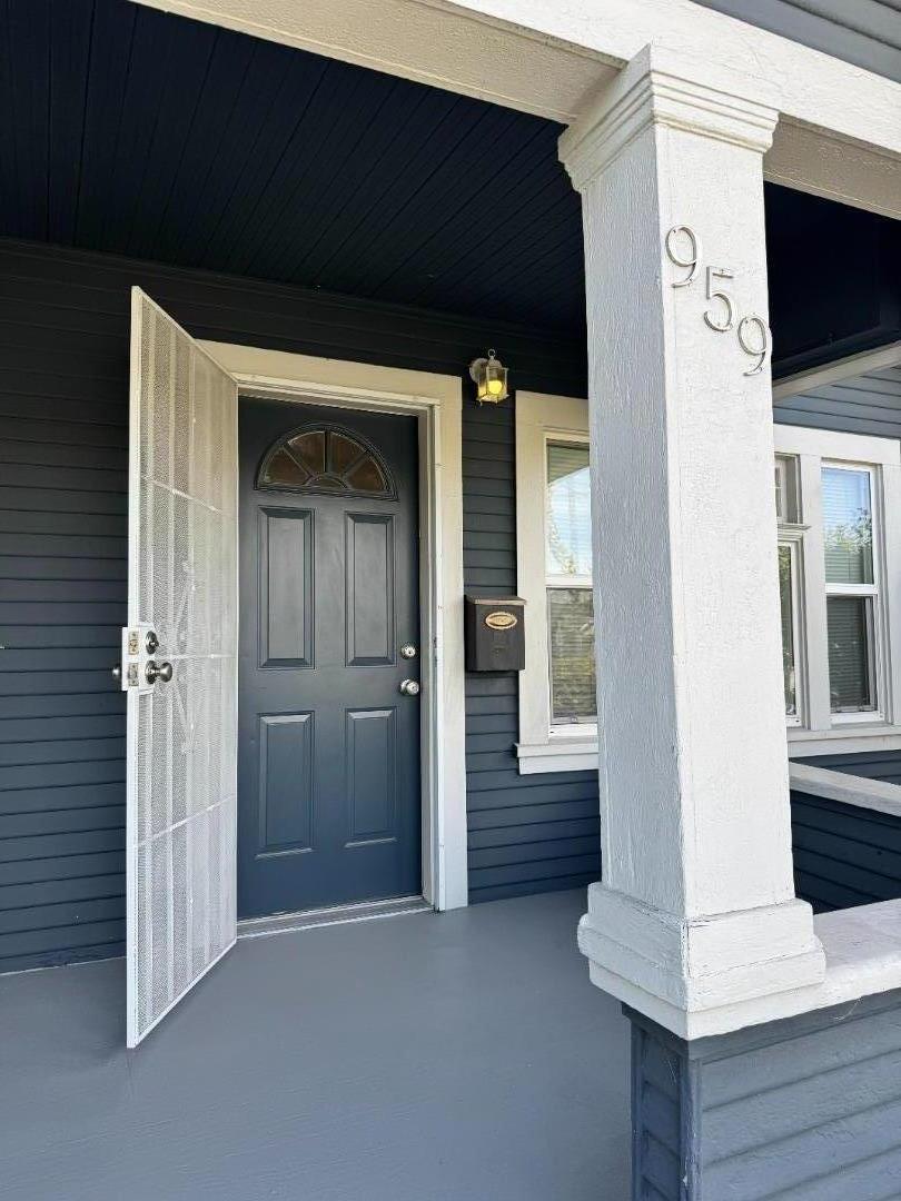 961 South 7th Street 959