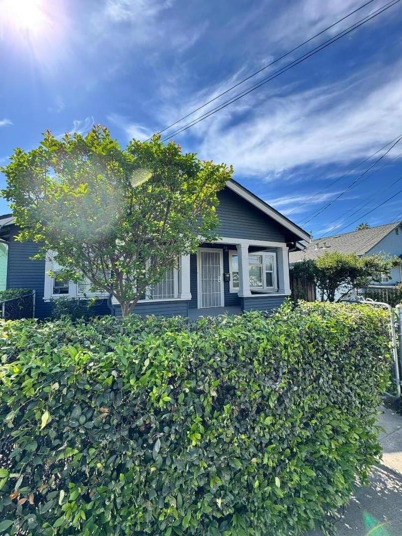 961 South 7th Street 959