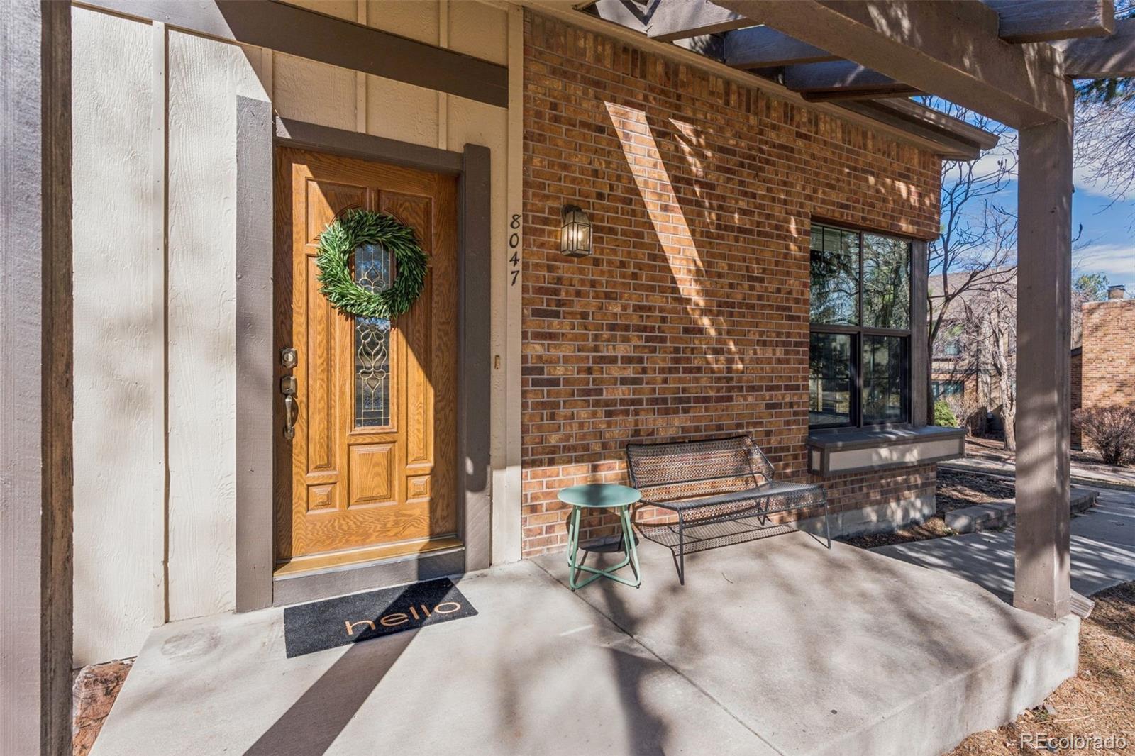 8047 E Phillips Circle