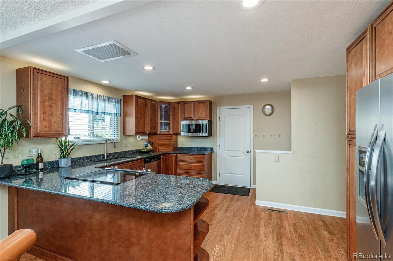 1409 E Mineral Place